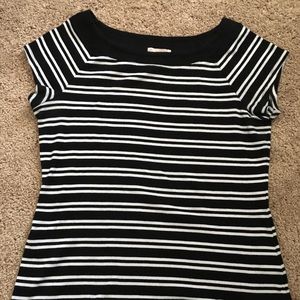 Black/white stripe t-shirt size L
